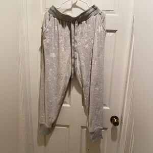 Women's Star Patterned Gray Joggers